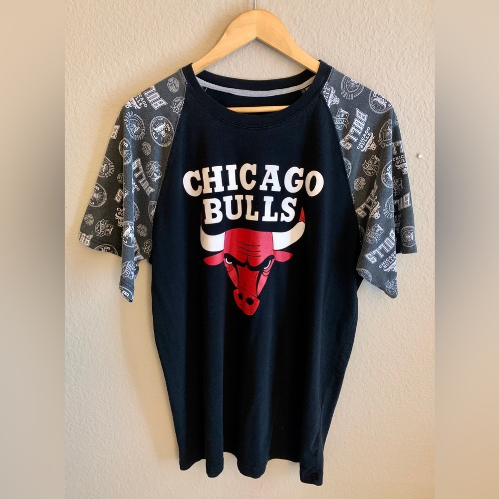 Throwback Chicago Bulls Shirt Graphic Sleeve Short Sleeve Black Size M